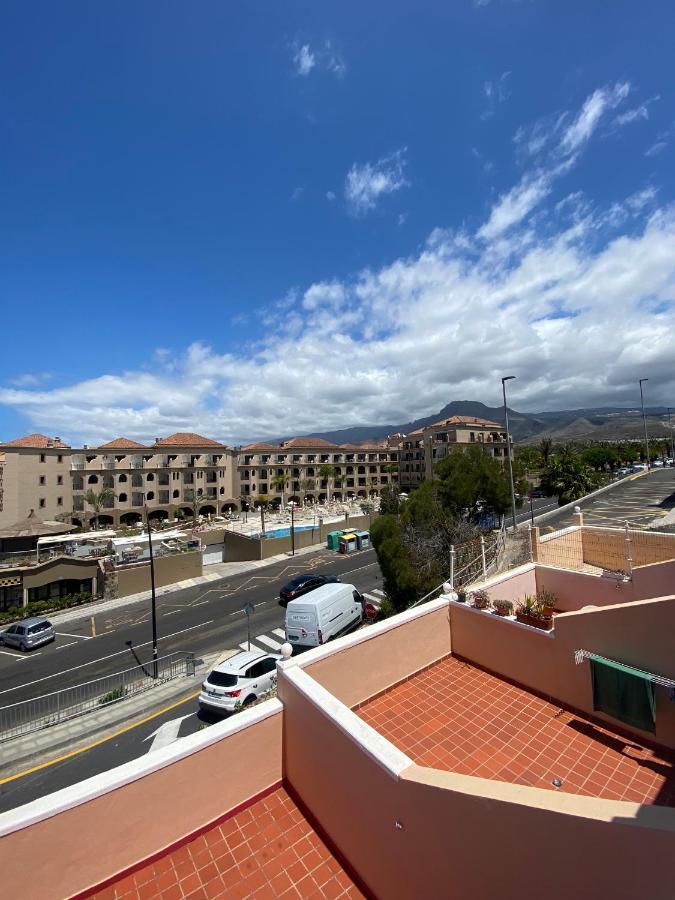Comfortable Cristianos. Free Wifi. Apartment