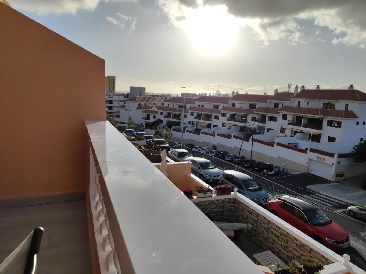 Comfortable Cristianos. Free Wifi. Apartamento Arona (Tenerife)