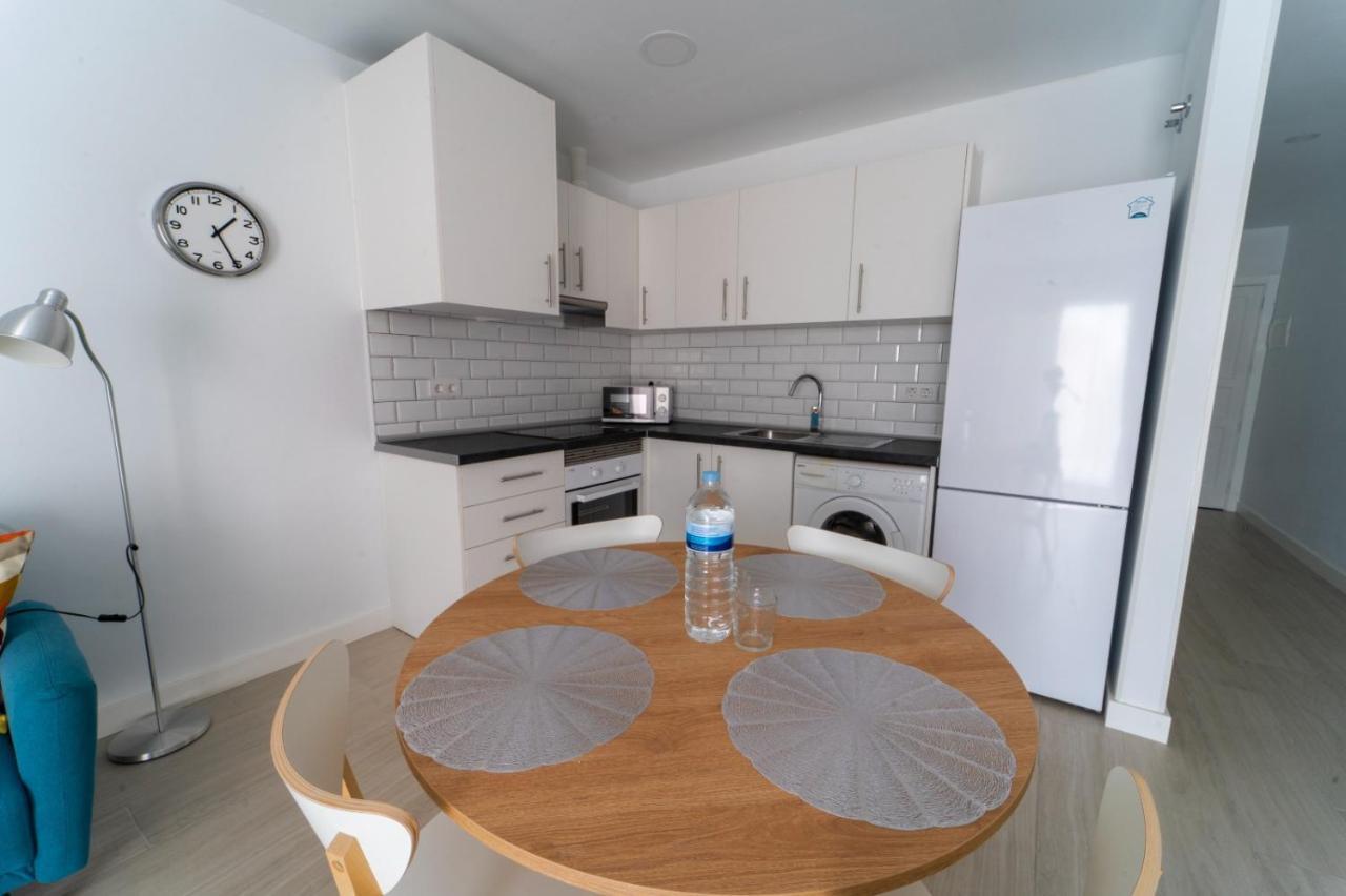 Apartamento Comfortable Cristianos. Free Wifi. *